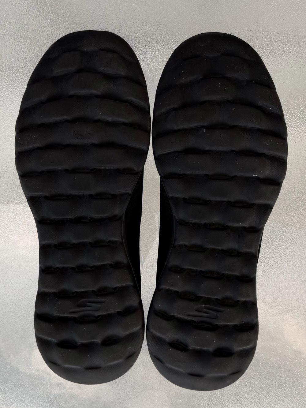 Skechers Go Walk Joy Aurora Black Eco-Friendly Slip-On Sneakers ~ Women’s 8.5 - Picture 7 of 9